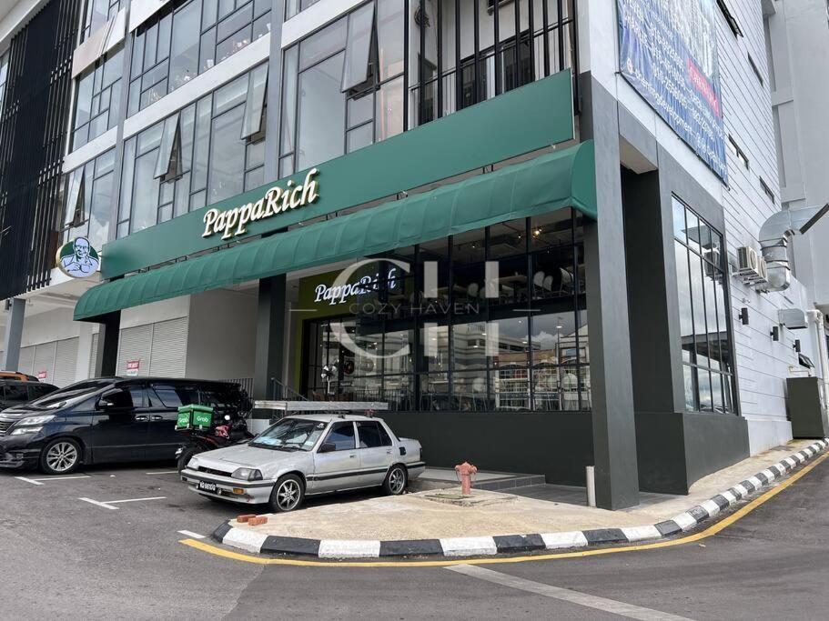 Ferienwohnung Kuching The Podium At 4 Pax - N Exterior foto